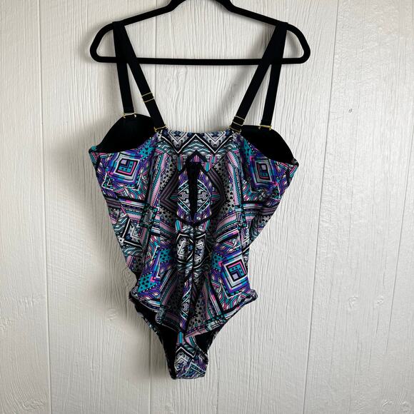 Swimsuits For All One Piece Abstract Swimsuit Bathing Suit Size 22 Purple Modest - Picture 5 of 9